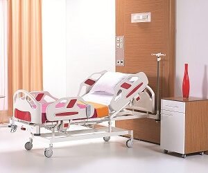 Кровать пациента с электрическим, механическим приводом NITRO HB 2220